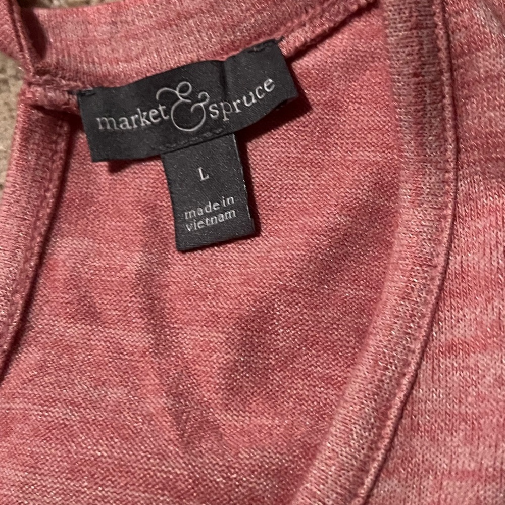 Pink/coral sleeveless top that has a long tie in back - Picture 4 of 4